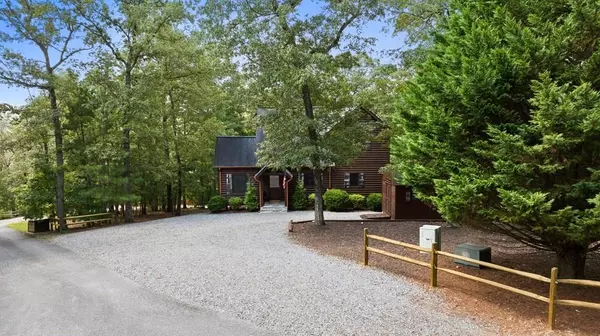 Blue Ridge, GA 30513,4 Shalom LN