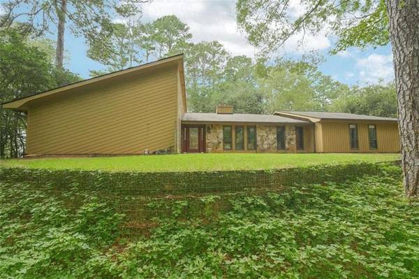 382 Greenfield CT, Marietta, GA 30068