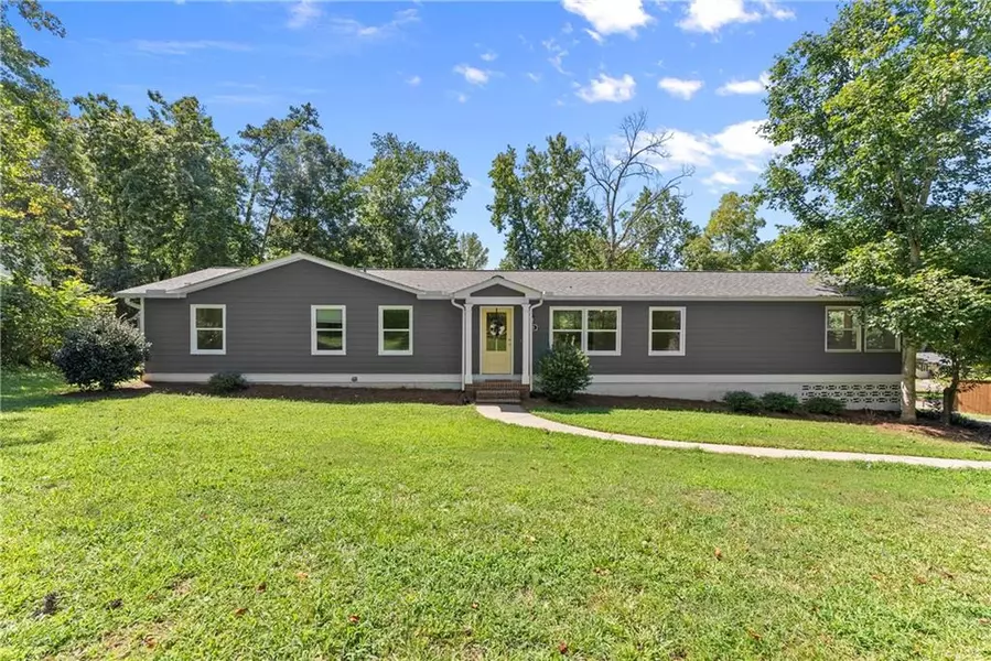 2260 Pilgrim Mill RD, Cumming, GA 30041