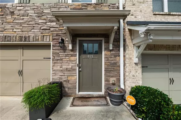Atlanta, GA 30331,915 Society CIR SW