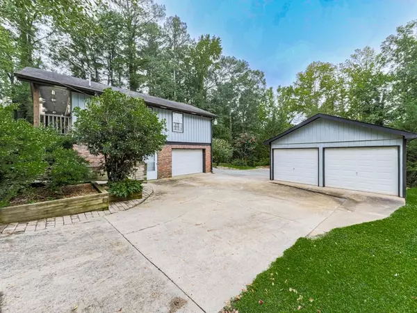 Canton, GA 30115,111 Sequoyah CIR