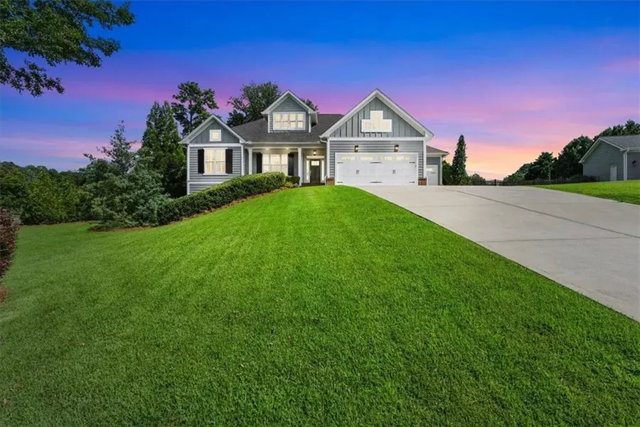 6411 WINTER HARBOR DR, Flowery Branch, GA 30542