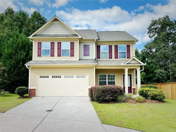 527 Pine LN, Lawrenceville, GA 30043