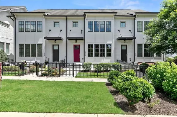 1954 Summit Trace CIR NW, Atlanta, GA 30318