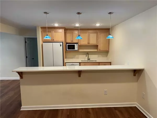 Gainesville, GA 30501,605 Candler ST #C-9