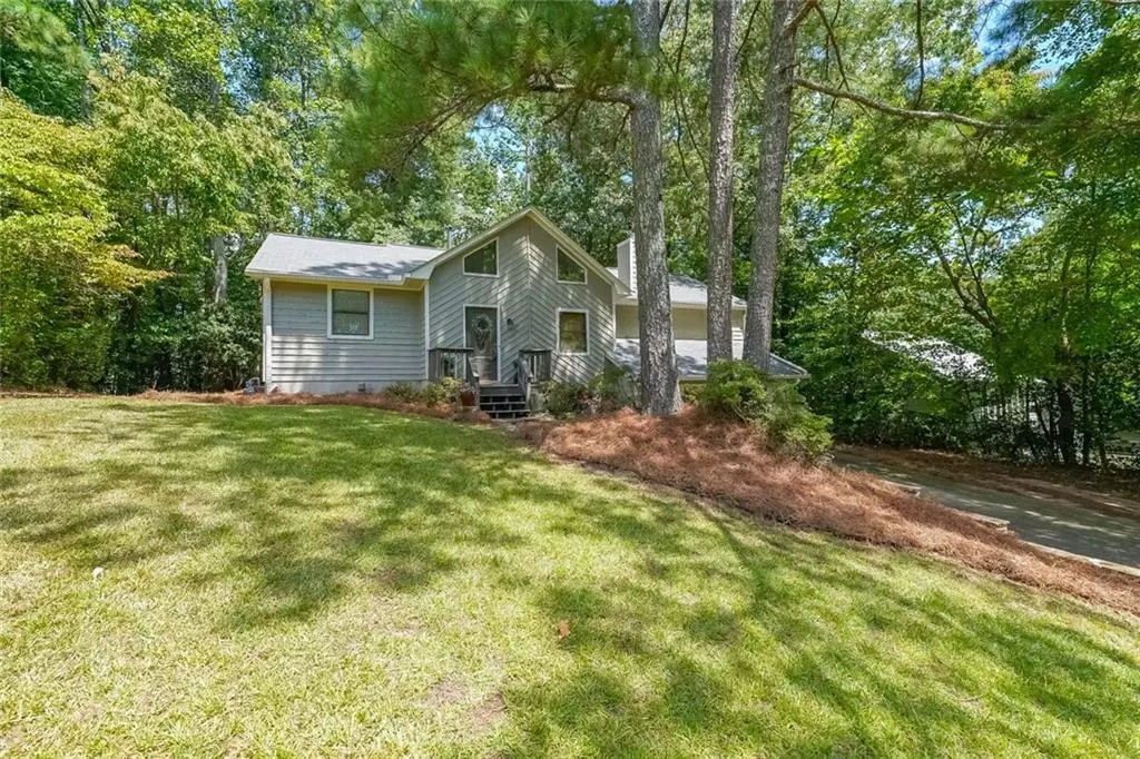 Acworth, GA 30102,1046 SUMMER HILL CT NW