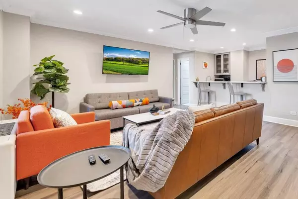 Atlanta, GA 30308,300 Peachtree ST NE #6H