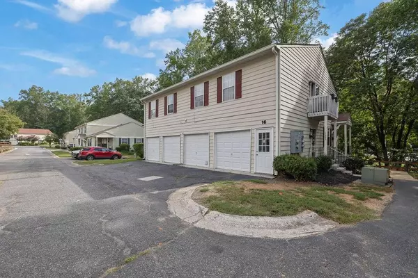 Marietta, GA 30008,1355 Old Coach RD SW