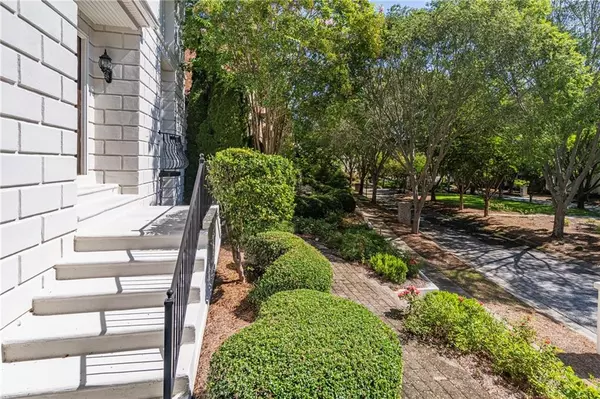 Braselton, GA 30517,5852 Allee WAY