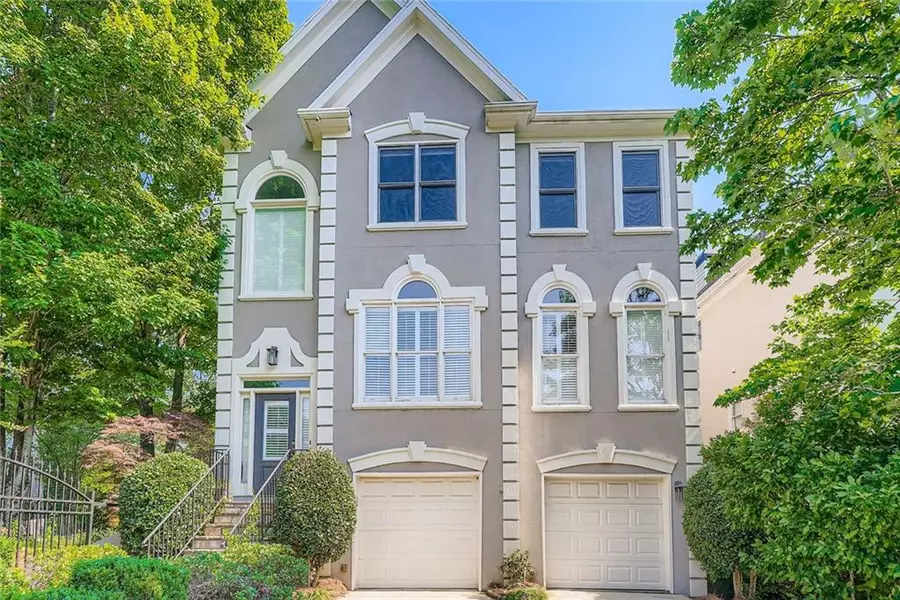 2426 Vivian CIR, Decatur, GA 30030