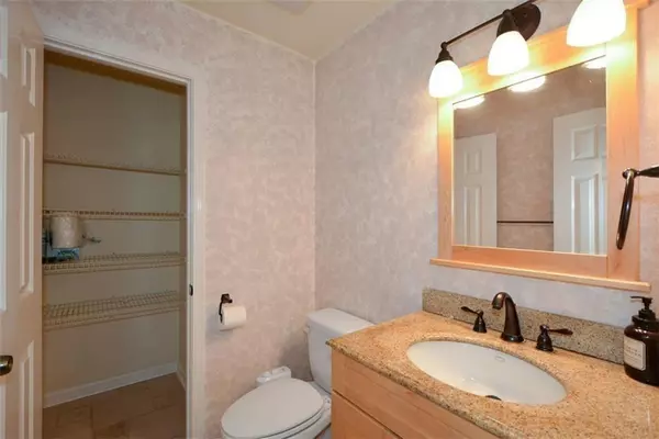 Alpharetta, GA 30022,3430 Waters Mill DR