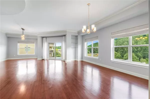 Atlanta, GA 30339,200 River Vista DR #721