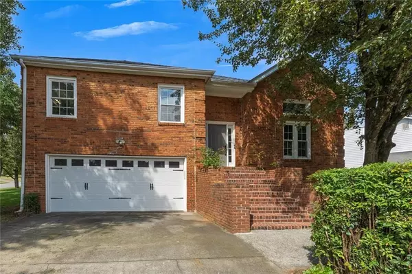 1140 Green Meadow CT NW, Acworth, GA 30102