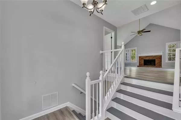 Acworth, GA 30102,1140 Green Meadow CT NW