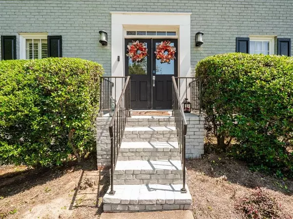 Dunwoody, GA 30338,5395 Mount Vernon WAY