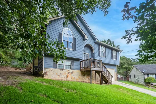 Fairburn, GA 30213,3480 Estate Lake DR