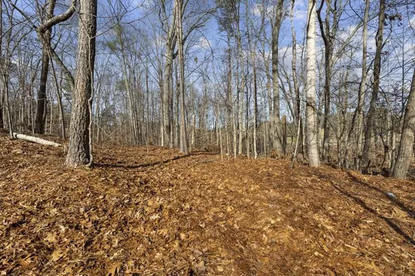 Sandy Springs, GA 30350,110 Cliffside XING