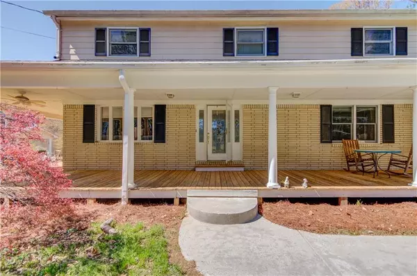 Auburn, GA 30011,692 W Union Grove CIR