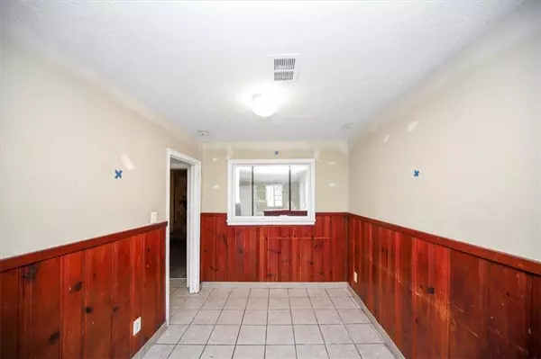 Forest Park, GA 30297,753 GLENN DR