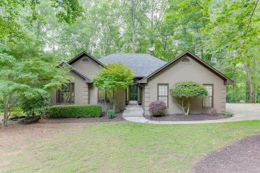 5930 Bridle DR, Cumming, GA 30028