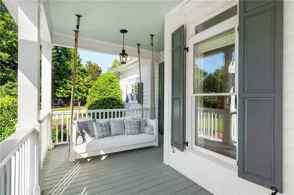 Milton, GA 30004,320 White Columns CT