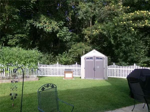Canton, GA 30115,209 Forest TRCE
