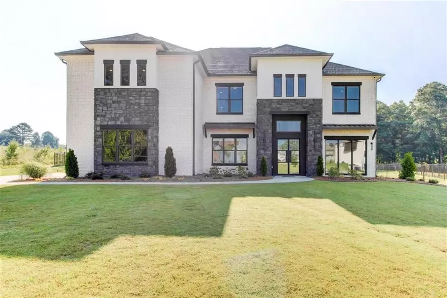 2900 Waterford DR, Conyers, GA 30094