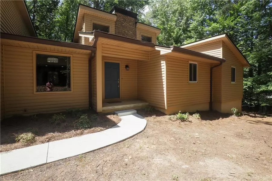 765 Spring Valley DR, Cumming, GA 30041