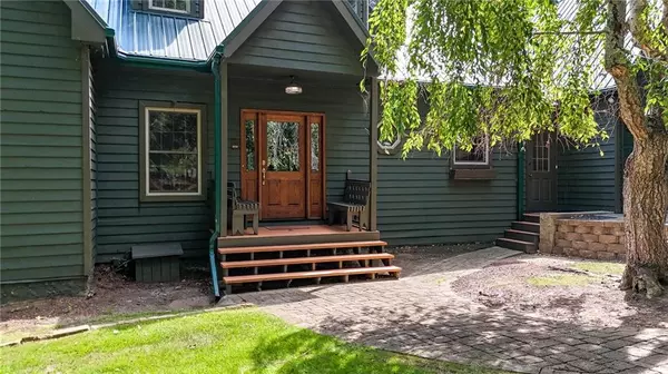 Waleska, GA 30183,161 BROADWATER CT