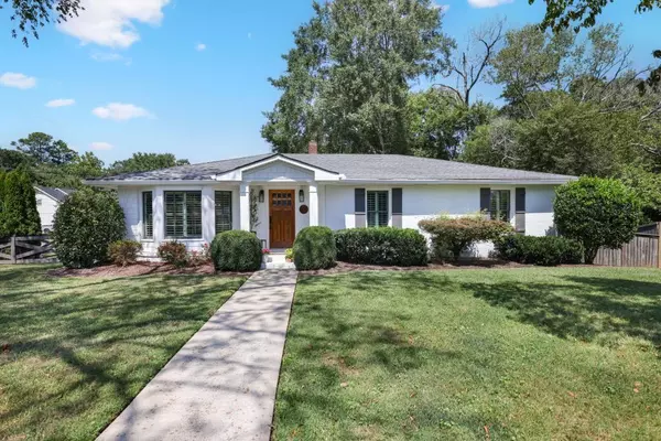Woodstock, GA 30188,109 Linton ST