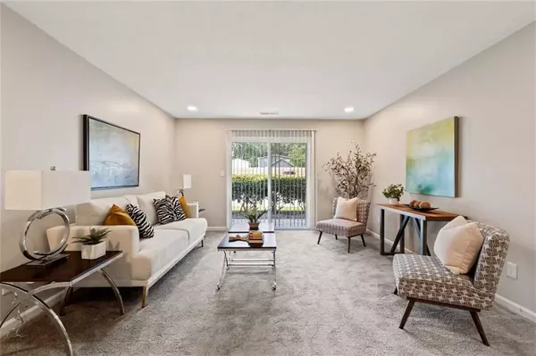 Atlanta, GA 30337,1701 Hawthorne AVE