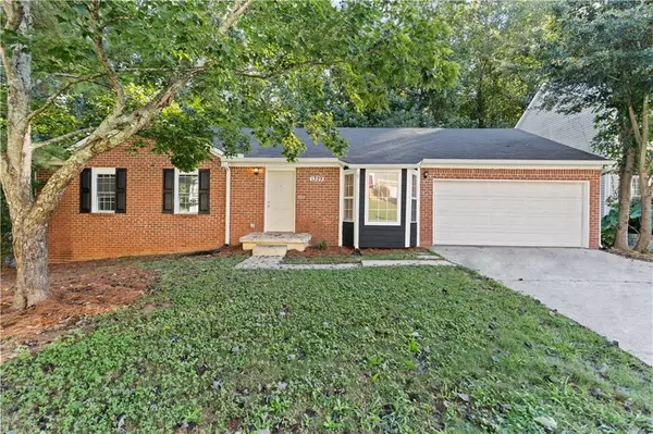 1329 Ling DR, Austell, GA 30168