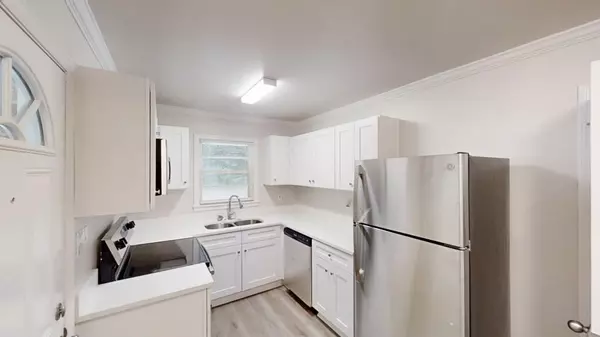 Decatur, GA 30032,1881 Derrill DR