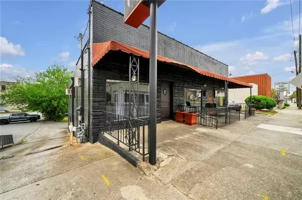 East Point, GA 30344,2805 East Point ST