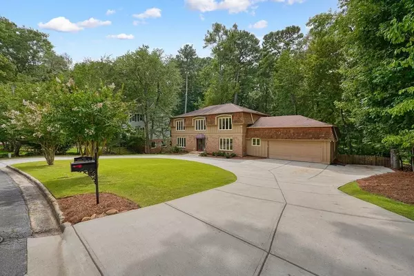 Roswell, GA 30076,1045 Martin Ridge RD
