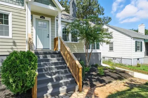 Atlanta, GA 30344,1891 W FORREST AVE