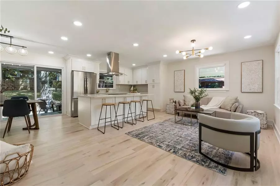 1690 Carter RD, Decatur, GA 30032