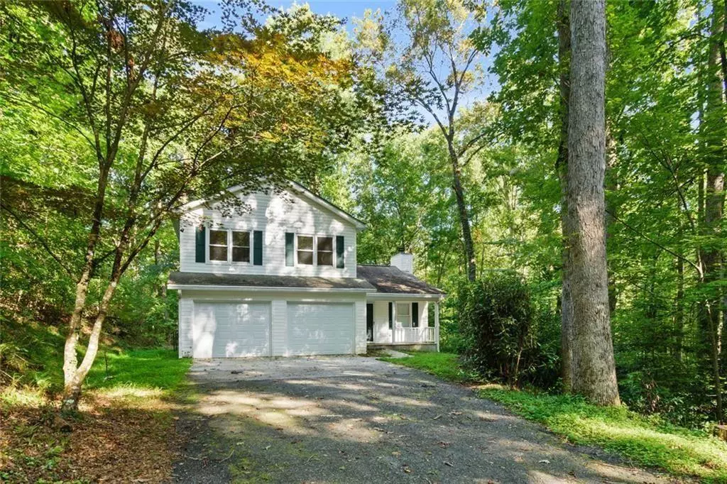 Dahlonega, GA 30107,64 Hickory LN