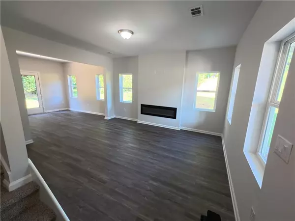 Temple, GA 30179,102 Streambank CT