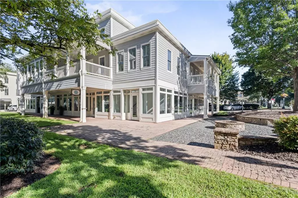 Roswell, GA 30075,1144 Canton ST #205