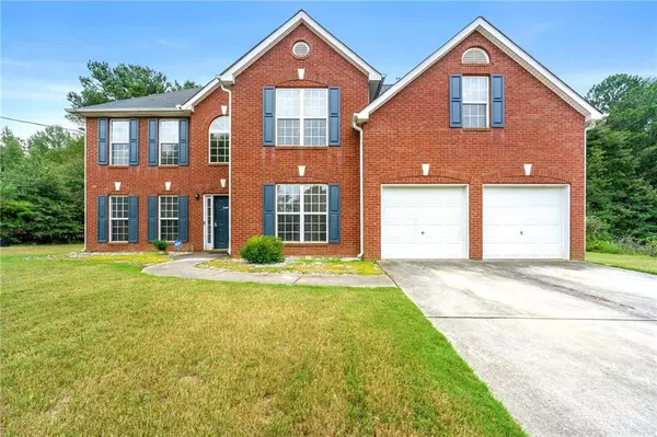 731 Pownal LN, Hampton, GA 30228