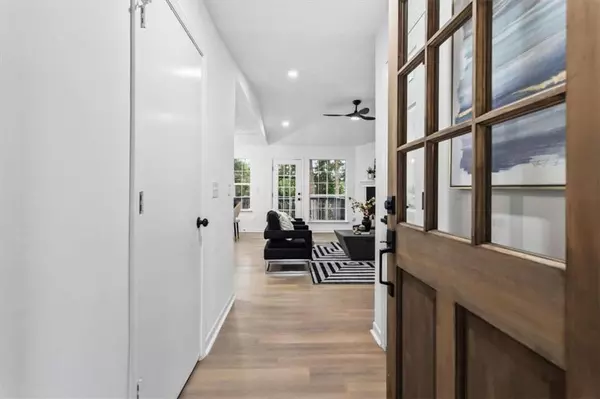 Decatur, GA 30034,3842 Landgraf CV