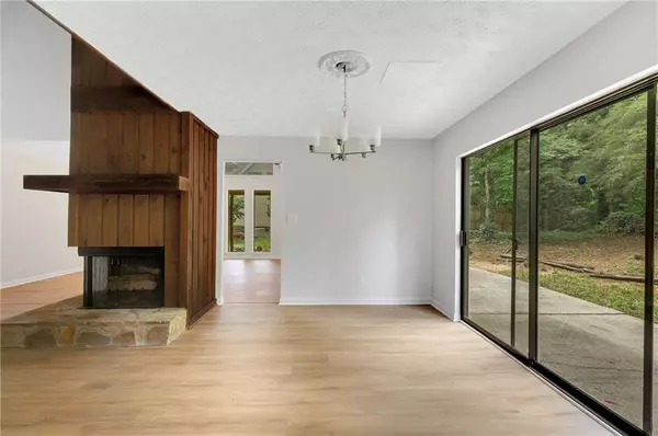 Stockbridge, GA 30281,112 Valley RD