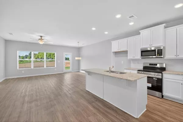 Douglasville, GA 30135,2817 Lillian LN