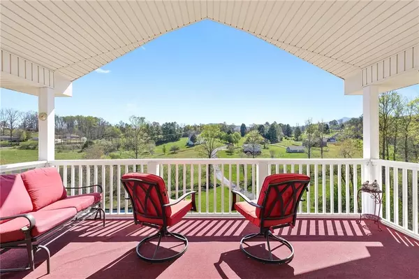Young Harris, GA 30582,6360 Springwood TRL