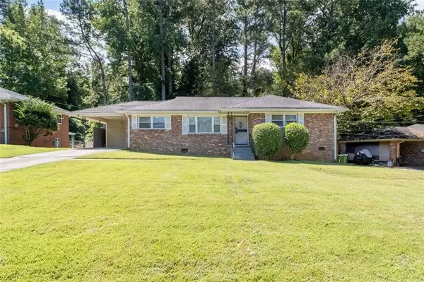 2244 BOLLINGBROOK DR SW, Atlanta, GA 30311