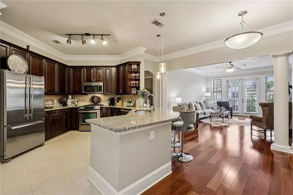 Atlanta, GA 30339,3621 Vinings Slope SE #2317