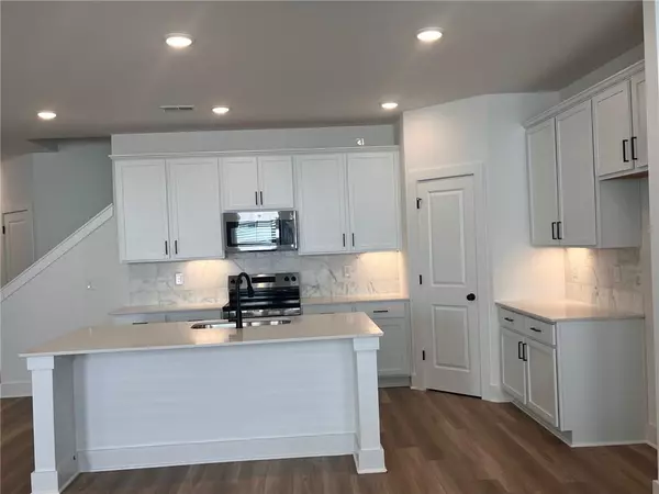 Kennesaw, GA 30152,3140 Marbella CIR #20