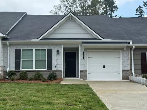 57 Silver Leaf LN, Dawsonville, GA 30534