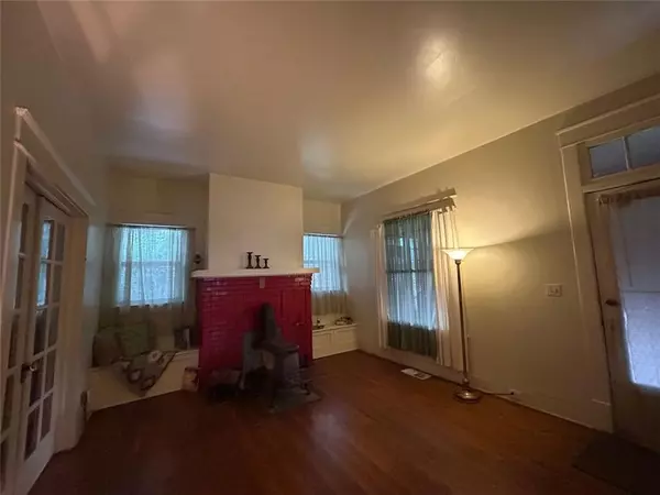 Atlanta, GA 30317,225 WINTER AVE NE